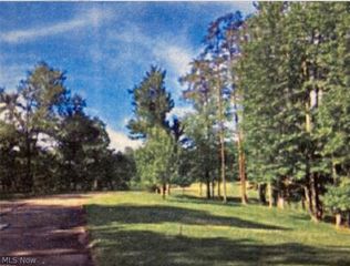 5 Skyview Drive, Parkersburg, WV 26101