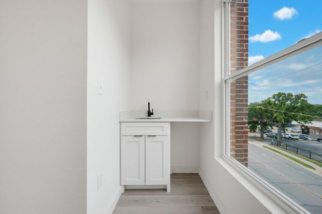 510 S Oconnor Road, Irving, TX 75060