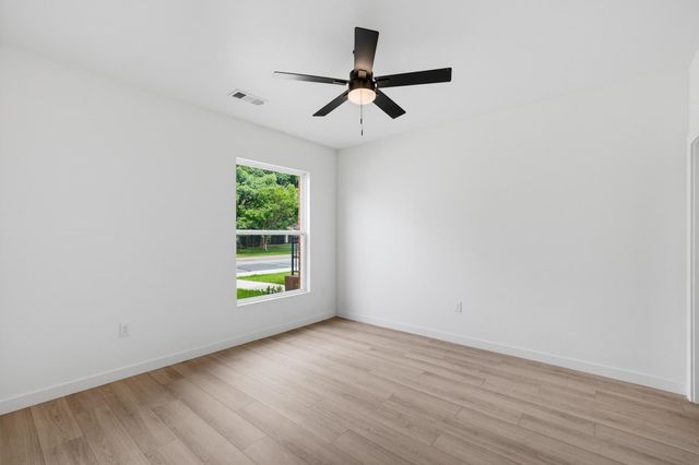 510 S Oconnor Road, Irving, TX 75060