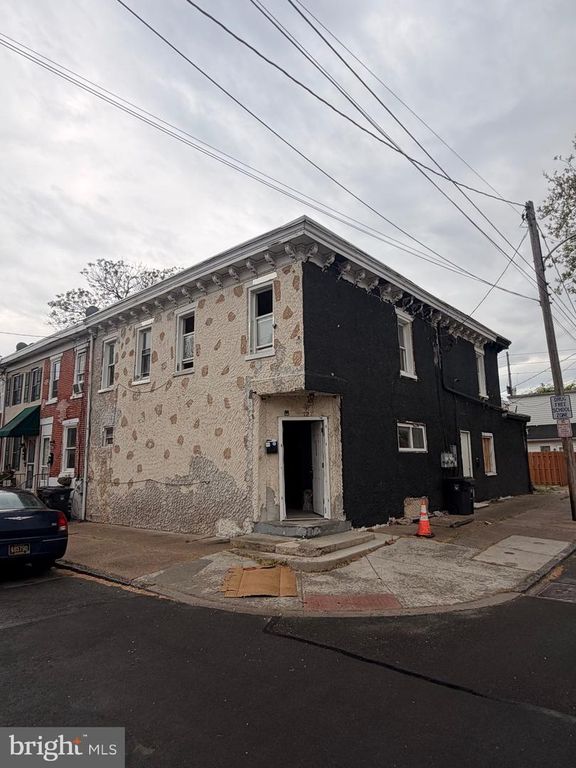 727 BENNETT ST, Wilmington, DE 19801