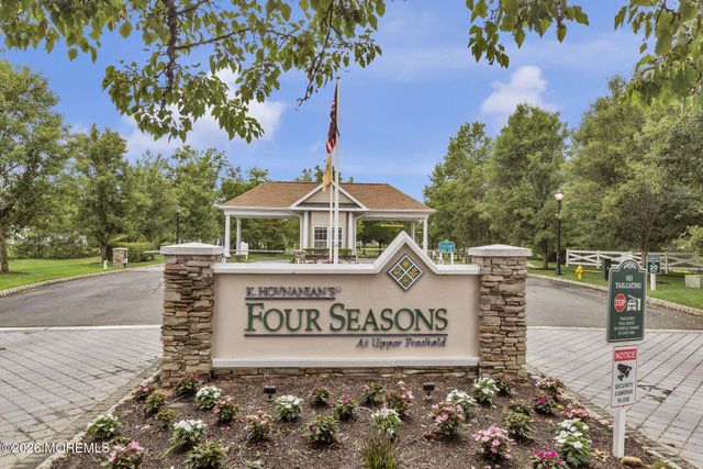 95 Minuteman Circle, Allentown, NJ 08501