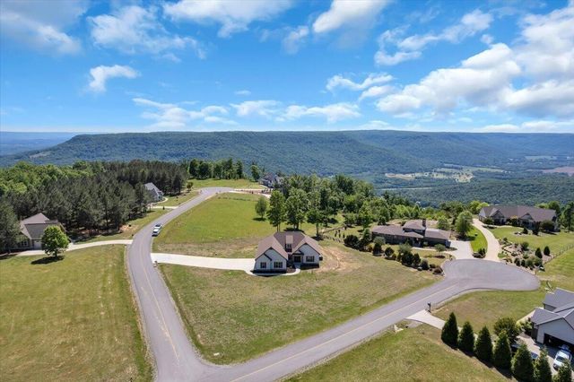 126 Bobcat Trail, Jasper, TN 37347