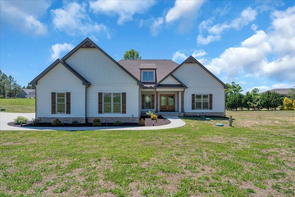 126 Bobcat Trail, Jasper, TN 37347