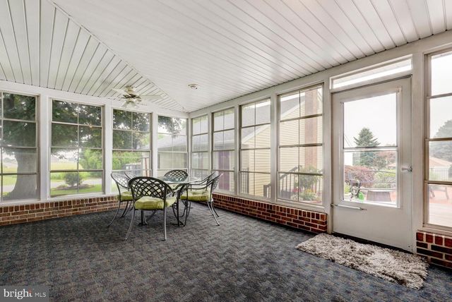 771 E OREGON RD, Lititz, PA 17543