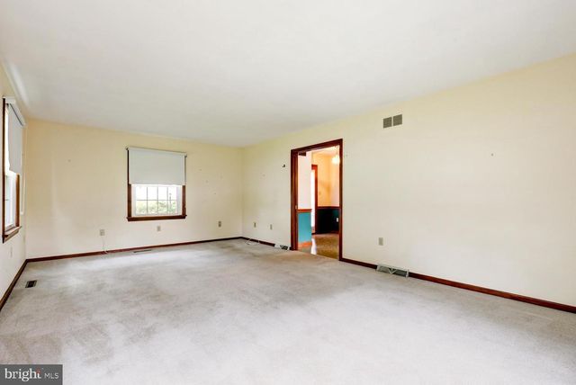 771 E OREGON RD, Lititz, PA 17543