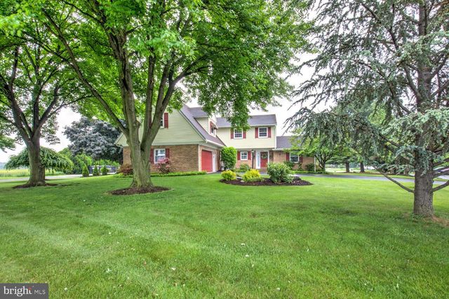 771 E OREGON RD, Lititz, PA 17543
