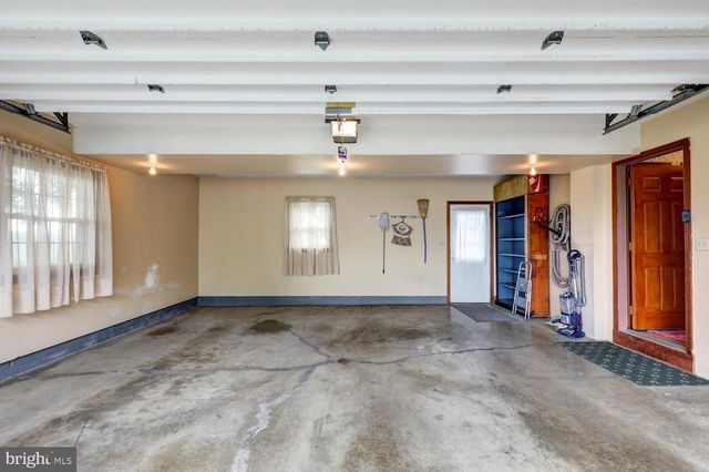 771 E OREGON RD, Lititz, PA 17543