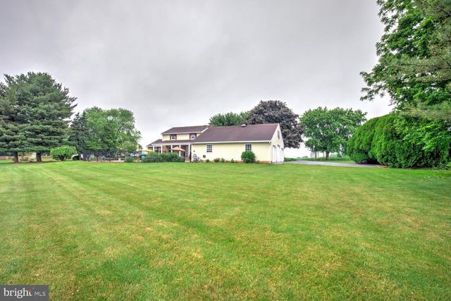 771 E OREGON RD, Lititz, PA 17543