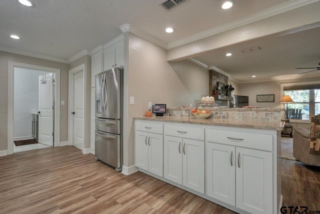 1214 Hilltop Run, Hideaway, TX 75771