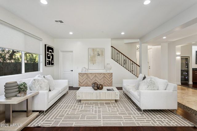 3346 N 34TH Street, Phoenix, AZ 85018