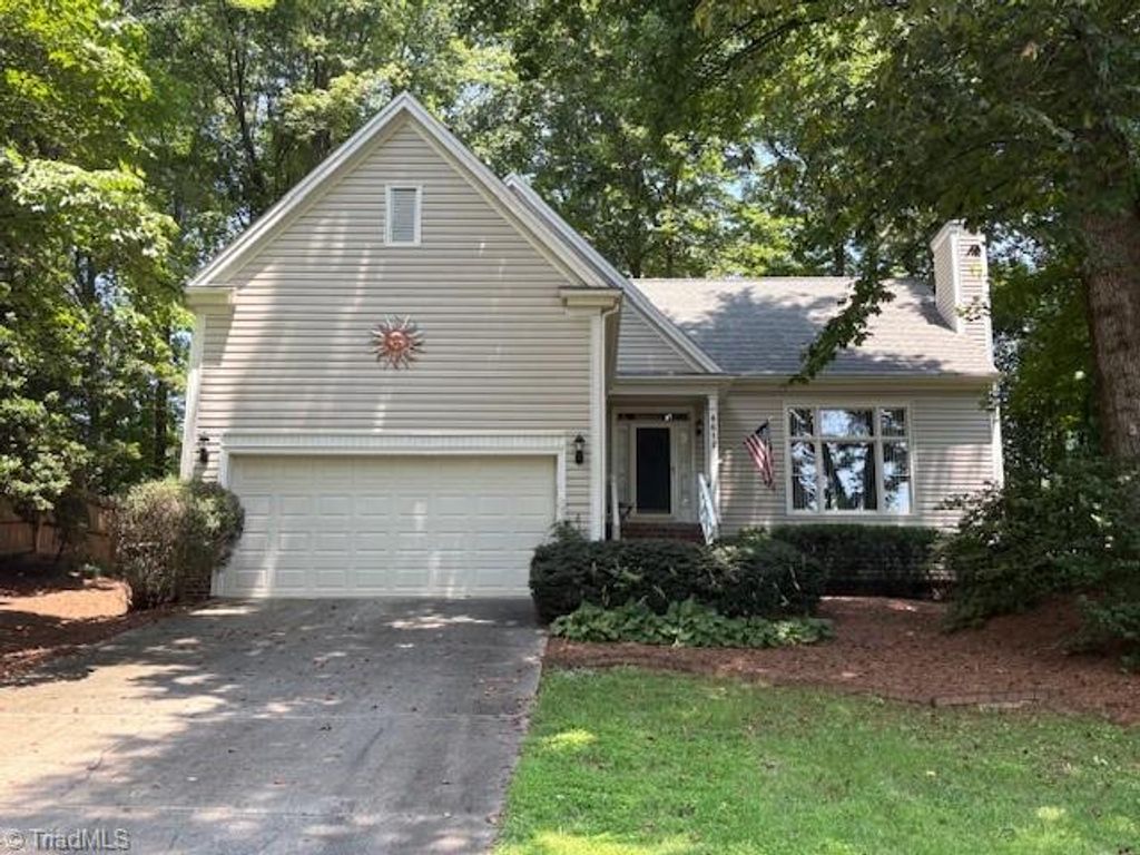 4612 Country Woods Lane, Greensboro, NC 27410