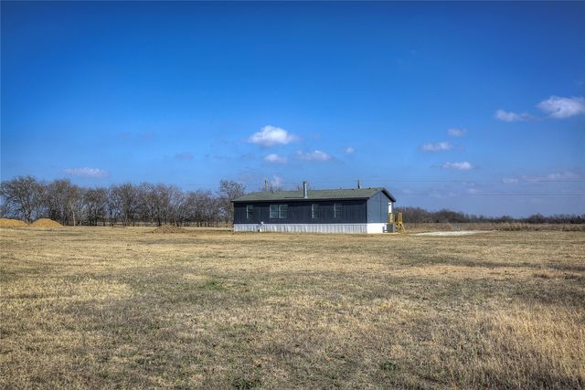 1945 County Road 4771, Sulphur Springs, TX 75482