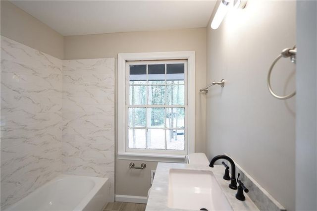 2221 Pinecliff Drive NE, Atlanta, GA 30345