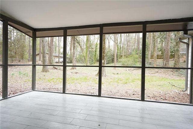 2221 Pinecliff Drive NE, Atlanta, GA 30345