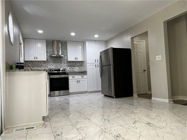 2221 Pinecliff Drive NE, Atlanta, GA 30345