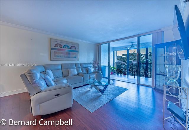 3940 Inverrary Blvd 403-A, Lauderhill, FL 33319