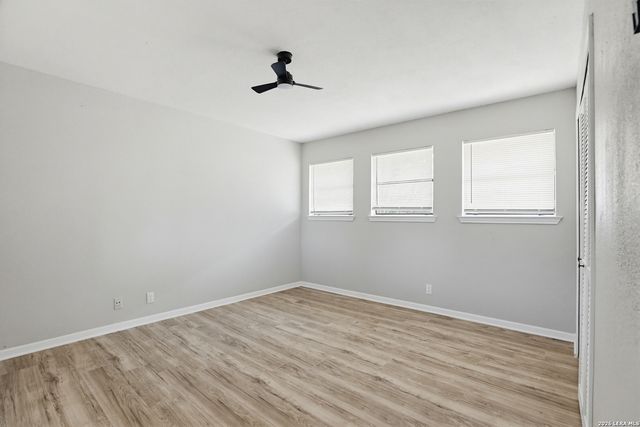 402 Thetford, San Antonio, TX 78254