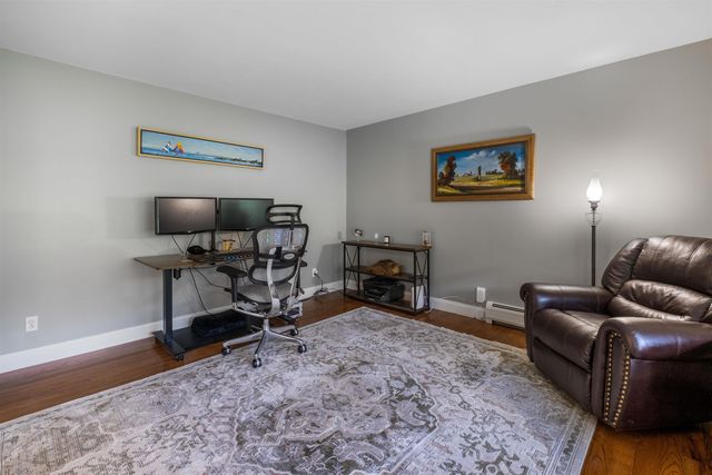 278 Long Hill Road, Dover, NH 03820