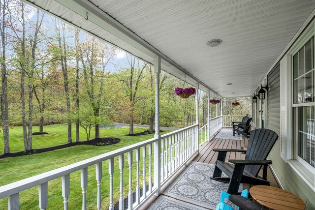 278 Long Hill Road, Dover, NH 03820