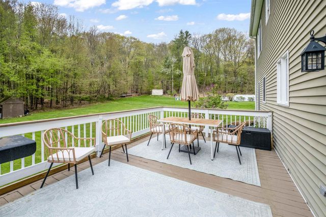 278 Long Hill Road, Dover, NH 03820