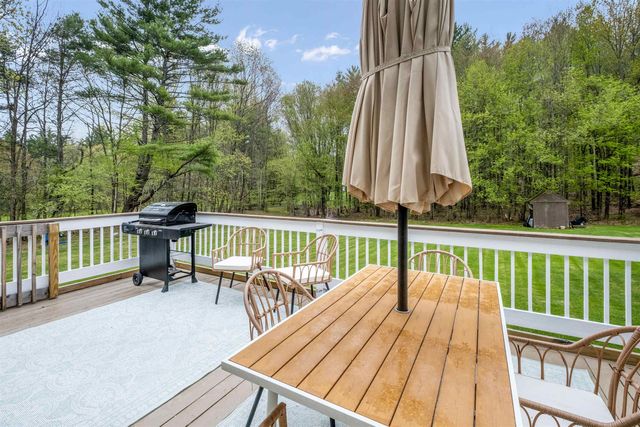 278 Long Hill Road, Dover, NH 03820