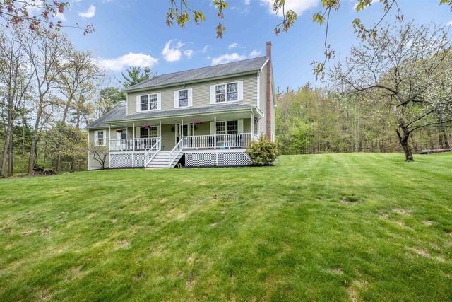 278 Long Hill Road, Dover, NH 03820