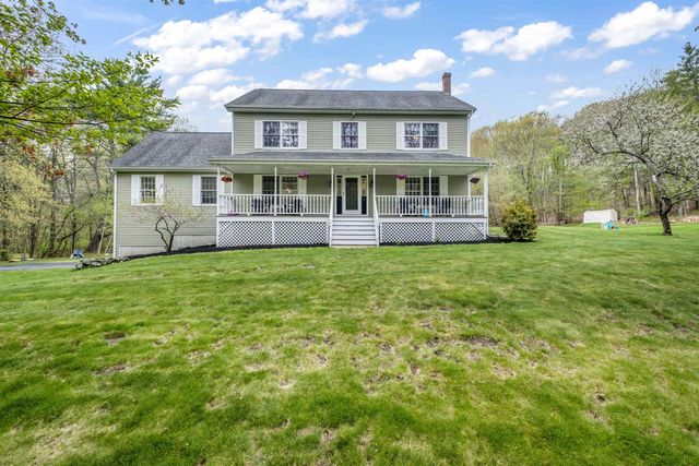 278 Long Hill Road, Dover, NH 03820