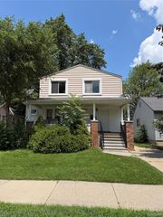 317 E Maplehurst Street E, Ferndale, MI 48220