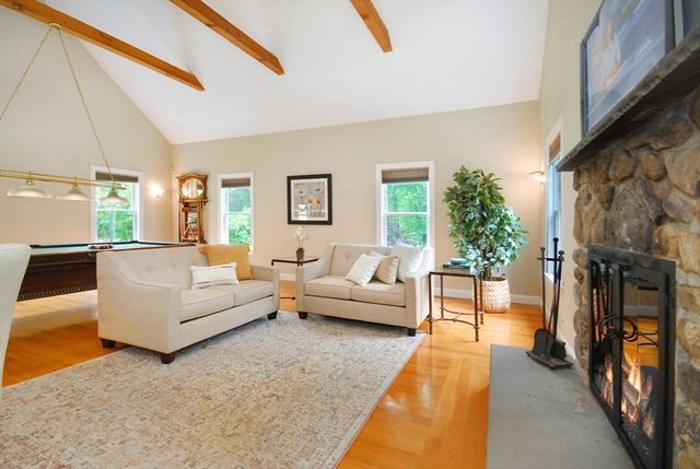 7 Proctor St, Acton, MA 01720
