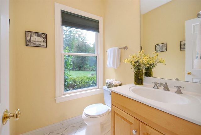 7 Proctor St, Acton, MA 01720