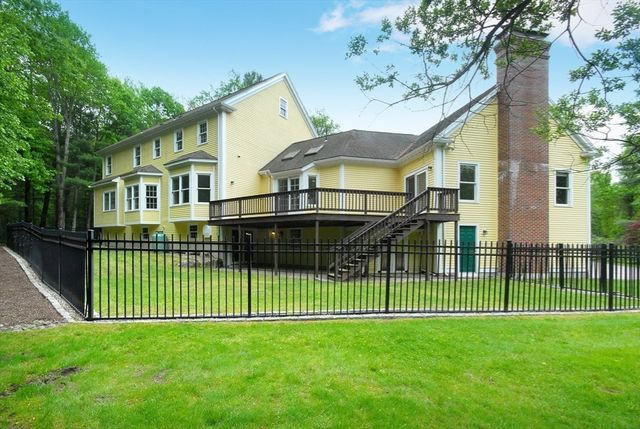 7 Proctor St, Acton, MA 01720