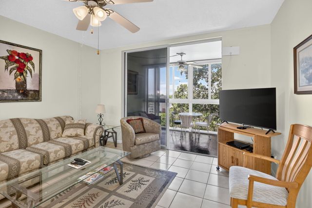 1103 NW 58th Terrace 420, Sunrise, FL 33313