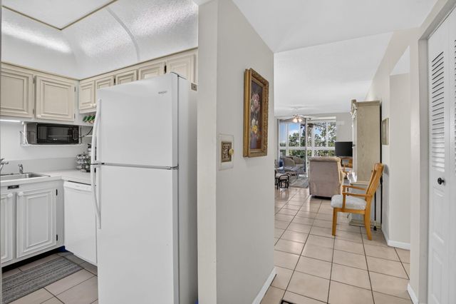 1103 NW 58th Terrace 420, Sunrise, FL 33313