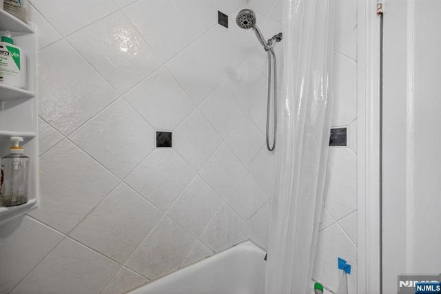 243 Johnson Avenue L4, Hackensack, NJ 07601