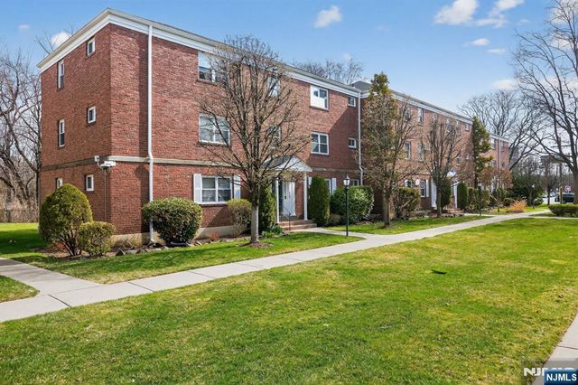 243 Johnson Avenue L4, Hackensack, NJ 07601