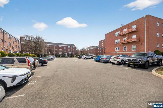 243 Johnson Avenue L4, Hackensack, NJ 07601