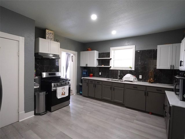 3611 Ave H, Fort Worth, TX 76105