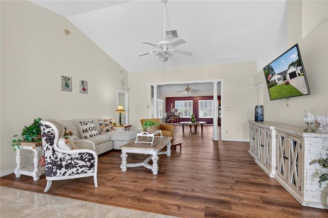 25102 MERIWEATHER ROAD, Leesburg, FL 34748