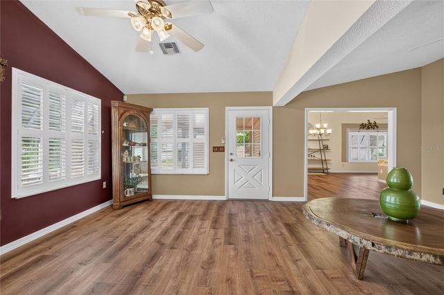 25102 MERIWEATHER ROAD, Leesburg, FL 34748