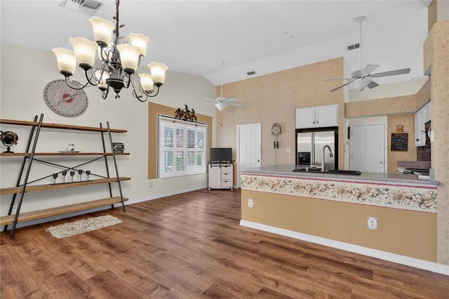 25102 MERIWEATHER ROAD, Leesburg, FL 34748