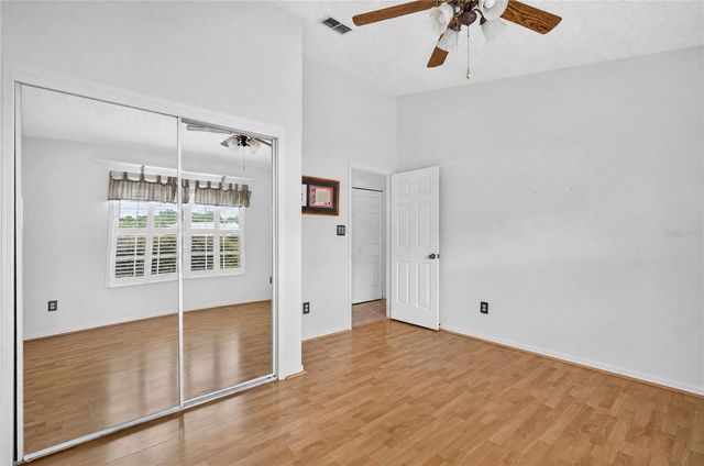 25102 MERIWEATHER ROAD, Leesburg, FL 34748