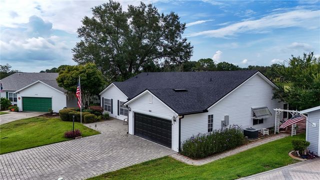 25102 MERIWEATHER ROAD, Leesburg, FL 34748