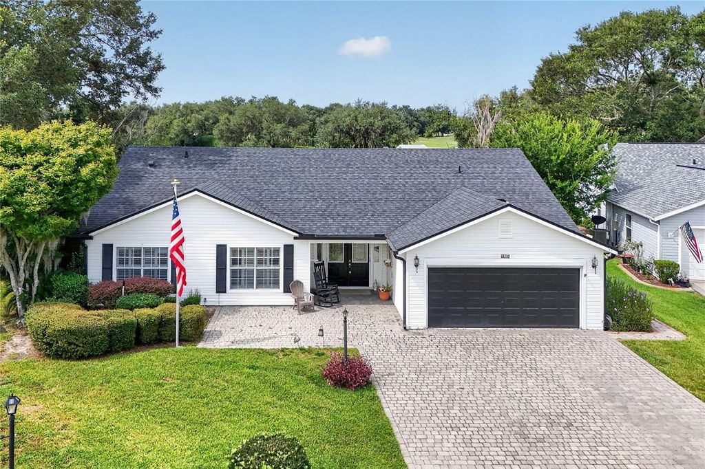 25102 MERIWEATHER ROAD, Leesburg, FL 34748