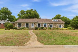 2801 Clermont Place, Oklahoma City, OK 73116