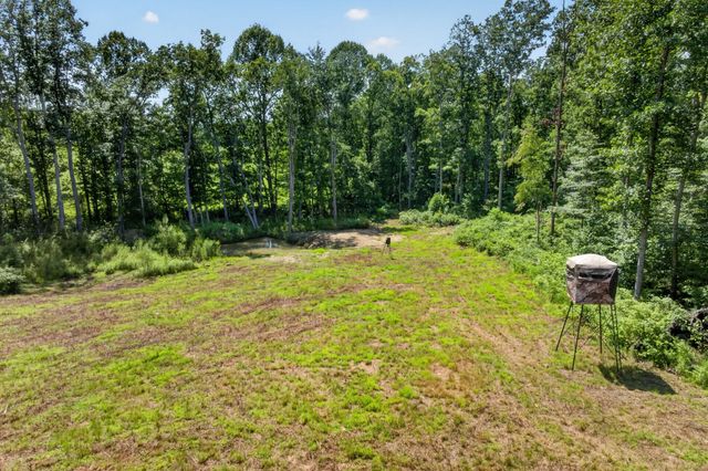 3358 Plateau Rd, Crossville, TN 38571
