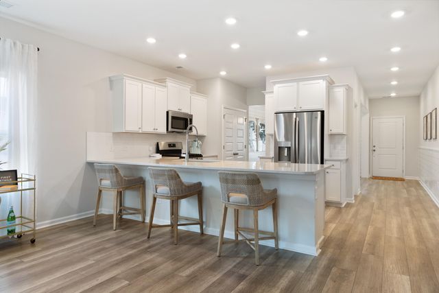 1042 Lettered Olive Lane, Summerville, SC 29485