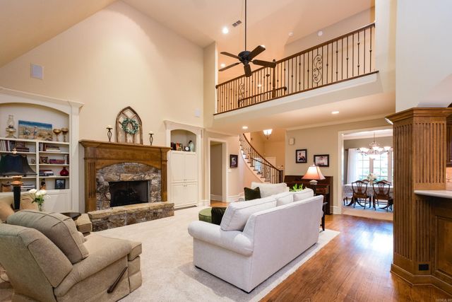 11 Wellington Parish Cove, Little Rock, AR 72211