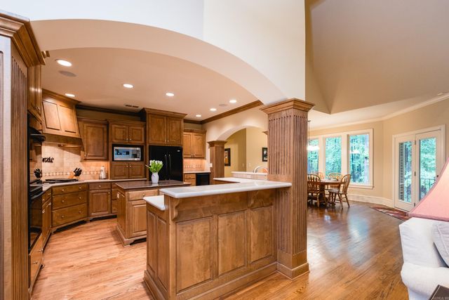 11 Wellington Parish Cove, Little Rock, AR 72211