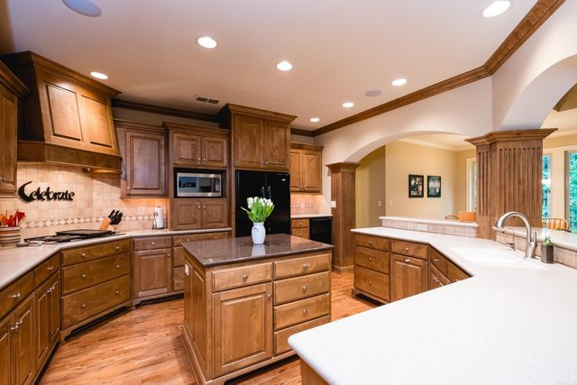 11 Wellington Parish Cove, Little Rock, AR 72211