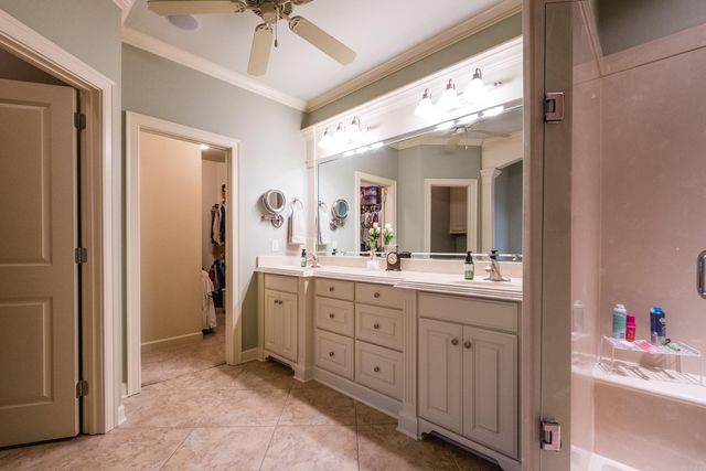 11 Wellington Parish Cove, Little Rock, AR 72211